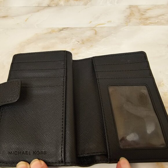 Michael Kors Black Wallet - Picture 5 of 5